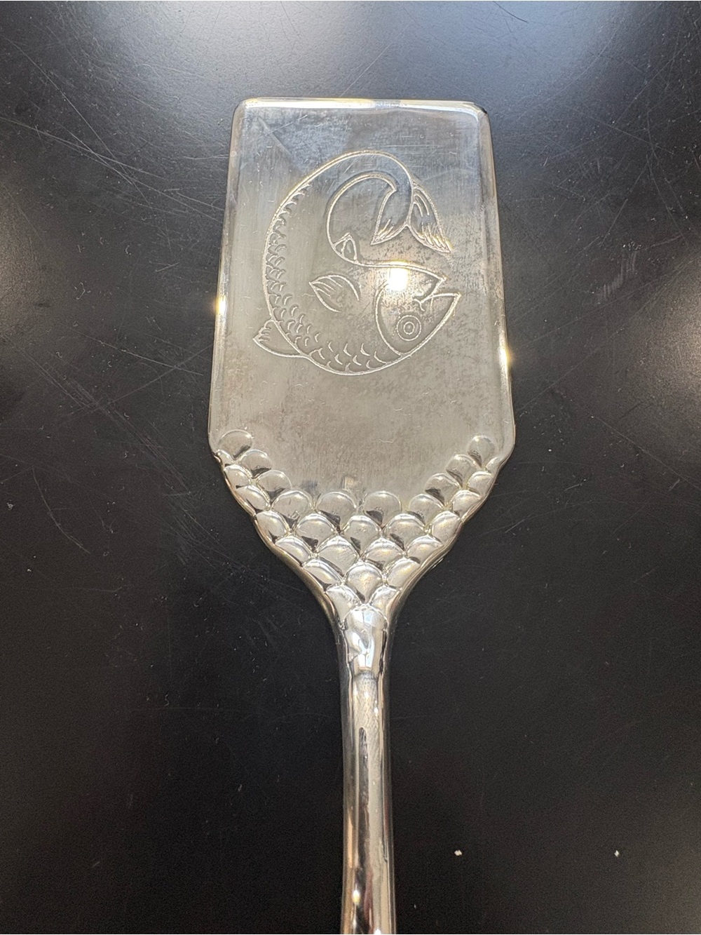 Silver Fish-Embossed Metal Server - Home Dining